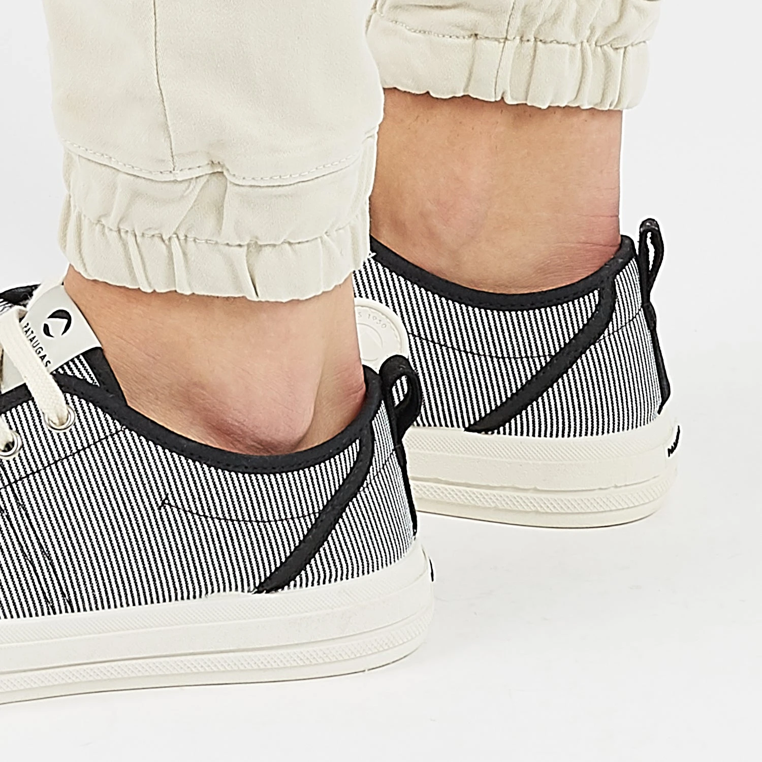 Pataugas ETCHEL/TRAY H2H NOIR 8 Pataugas ETCHEL/TRAY H2H NOIR – Image 8